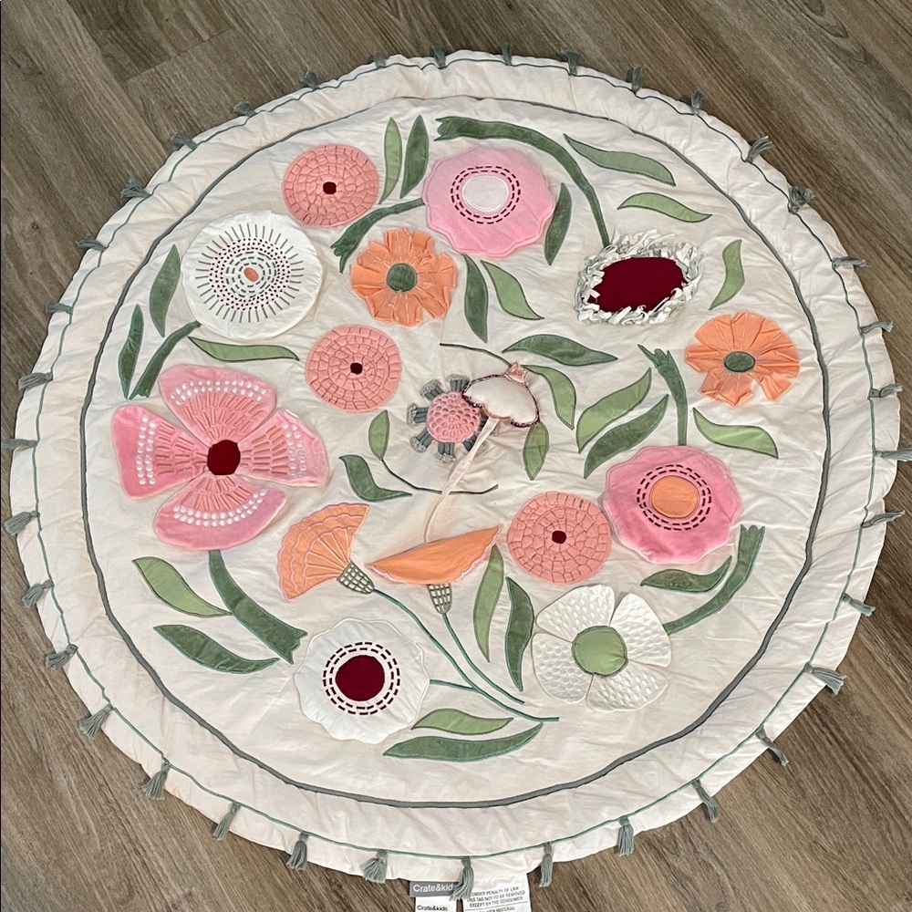 Crate & Barrel Floral Round Play Mat